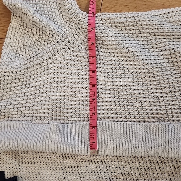 Gap Knit Cardigan - Picture 13 of 13